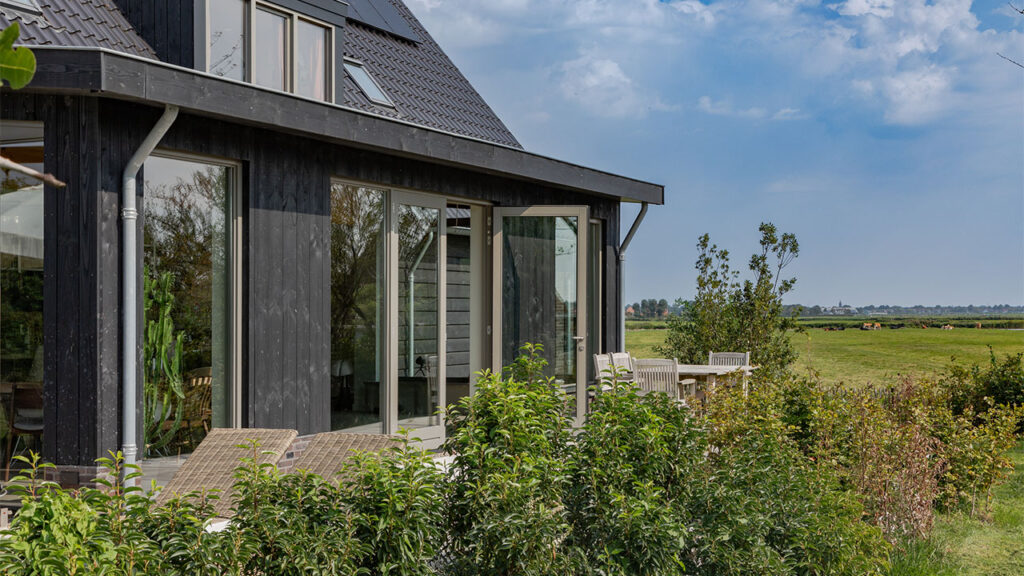 Landelijk schuurwoning met openslaande deuren